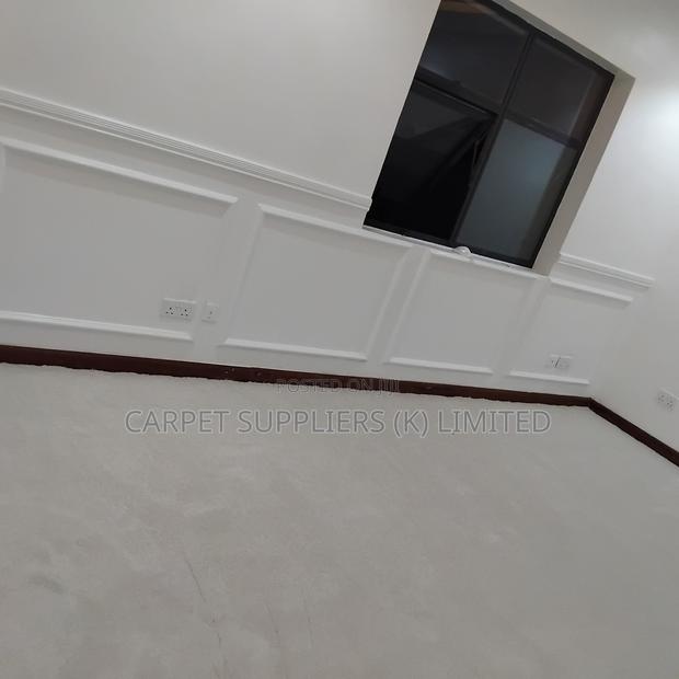 Off White Vip Carpet - main view