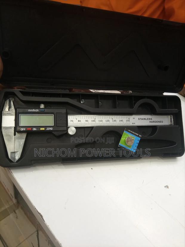 Accurate Ingco Vernier Caliper - main view