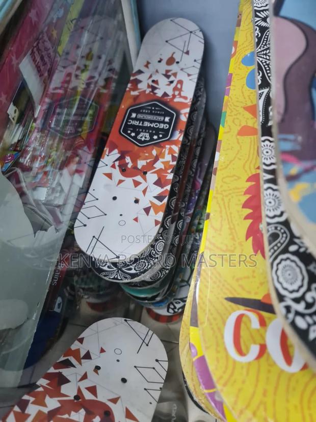 Playing Skateshoes∆∆Skateshoes on Sale