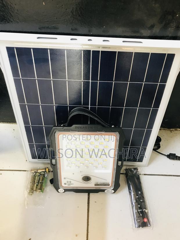 Solar Camera Floodlight. 100w - main view