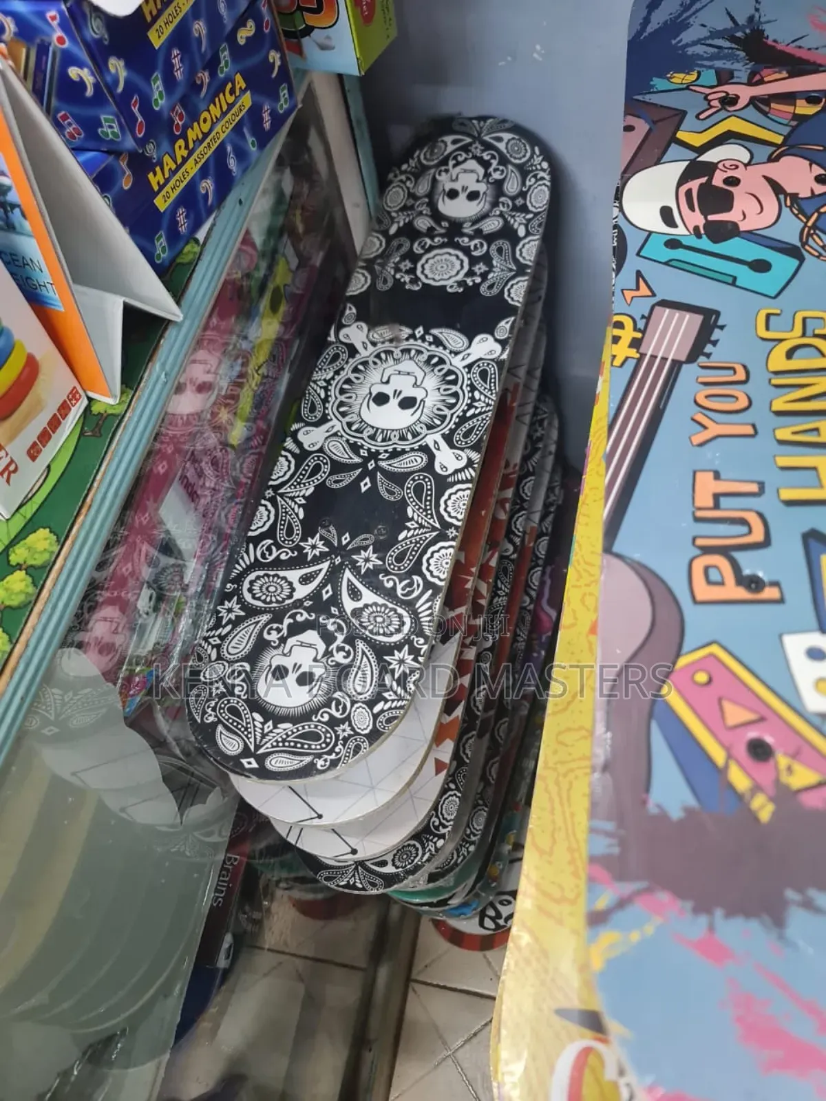 Skateshoes√√Durable Skate Boards