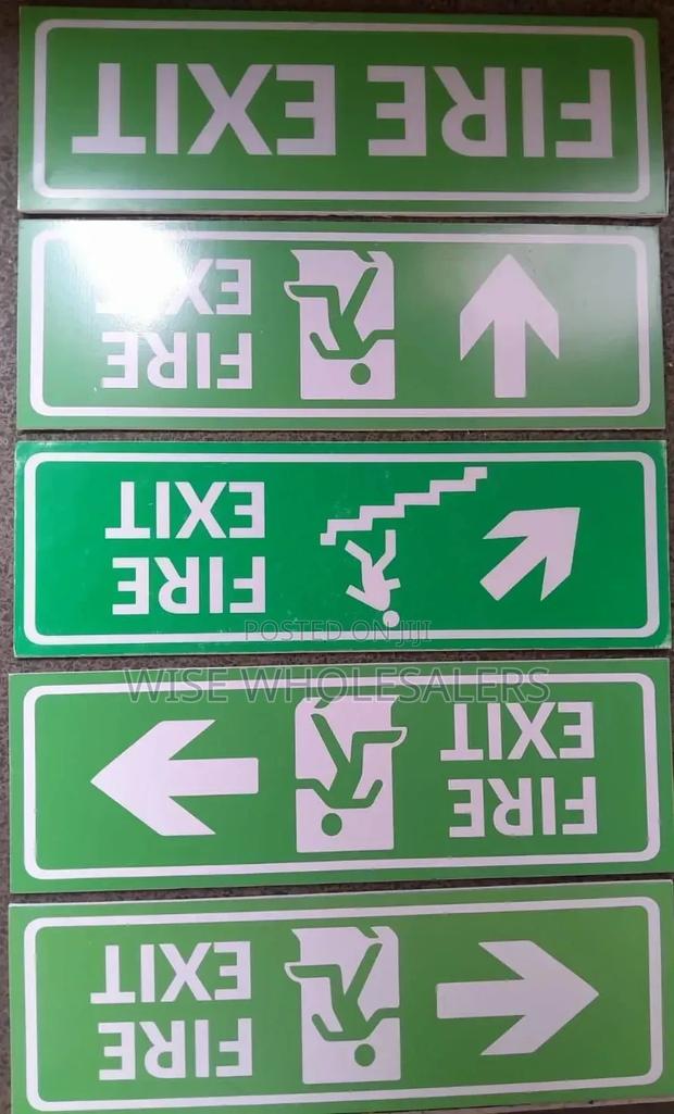 Fire Exit Sign * 