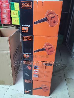 530 Watts Black and Decker Blower - thumbnail 2