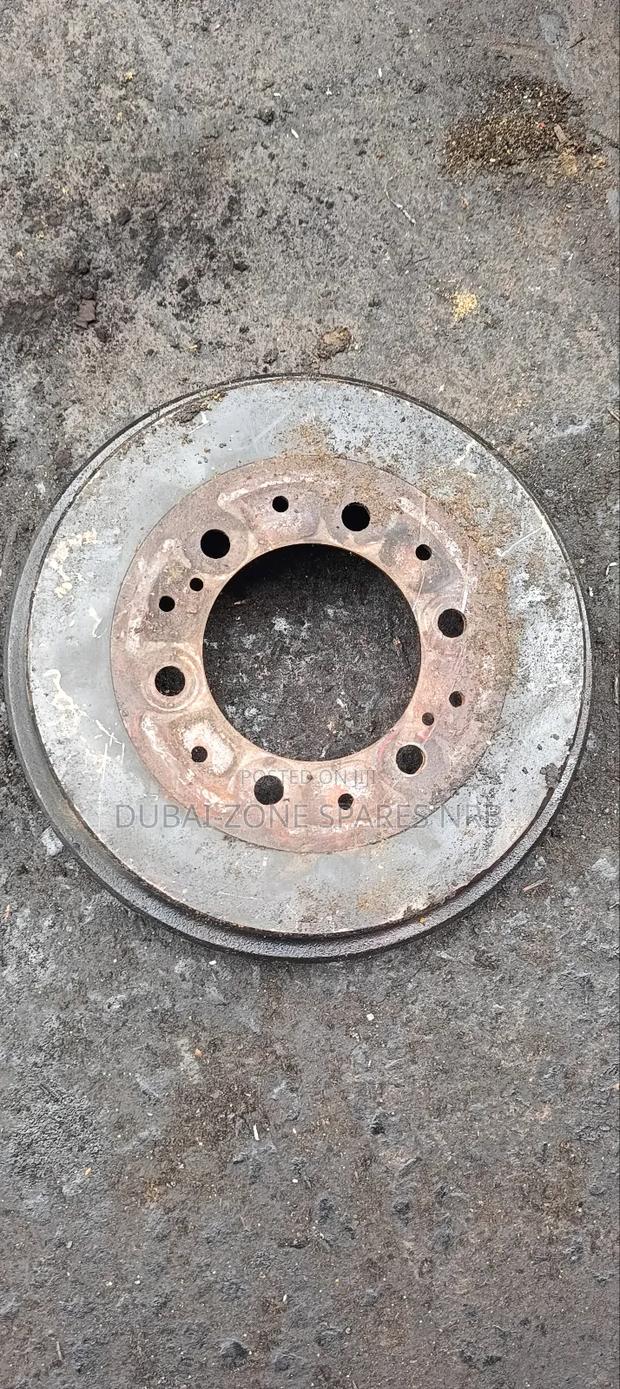 Rear Brake Drums Toyota Hiace 5l 6-Stands