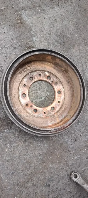Rear Brake Drums Toyota Hiace 5l 6-Stands