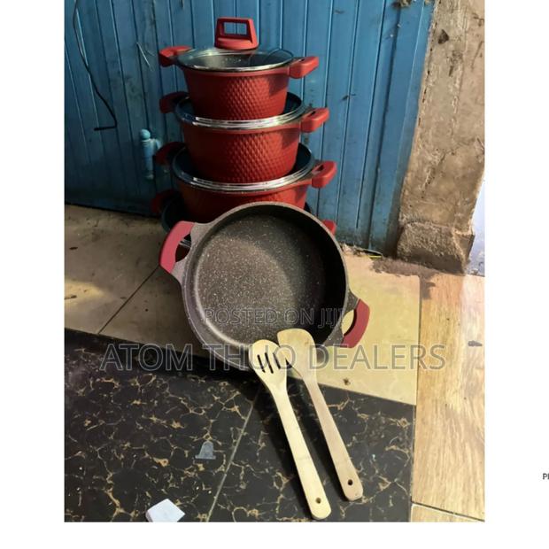 12pc Unique Cookware Set Genuine With Silicone Handles - main view