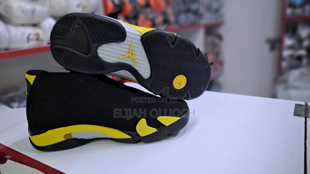 AIR Jordan 14 - thumbnail 4