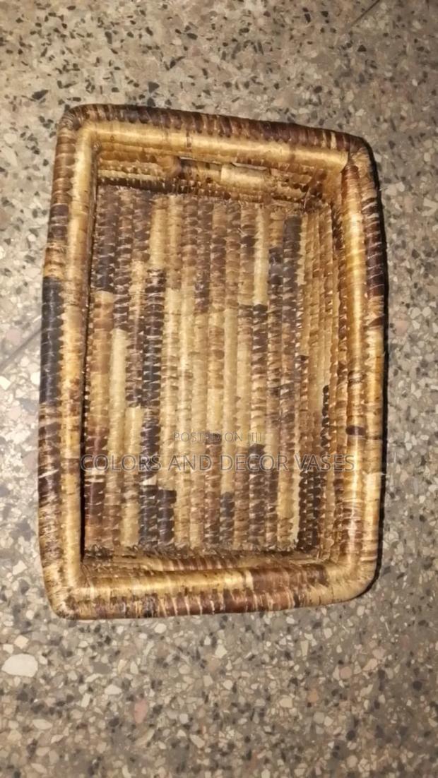 Burundi Trays Available - main view