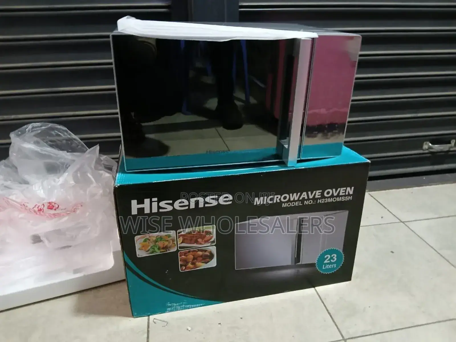 Hisense Microwave 23 Liters H23moms5h