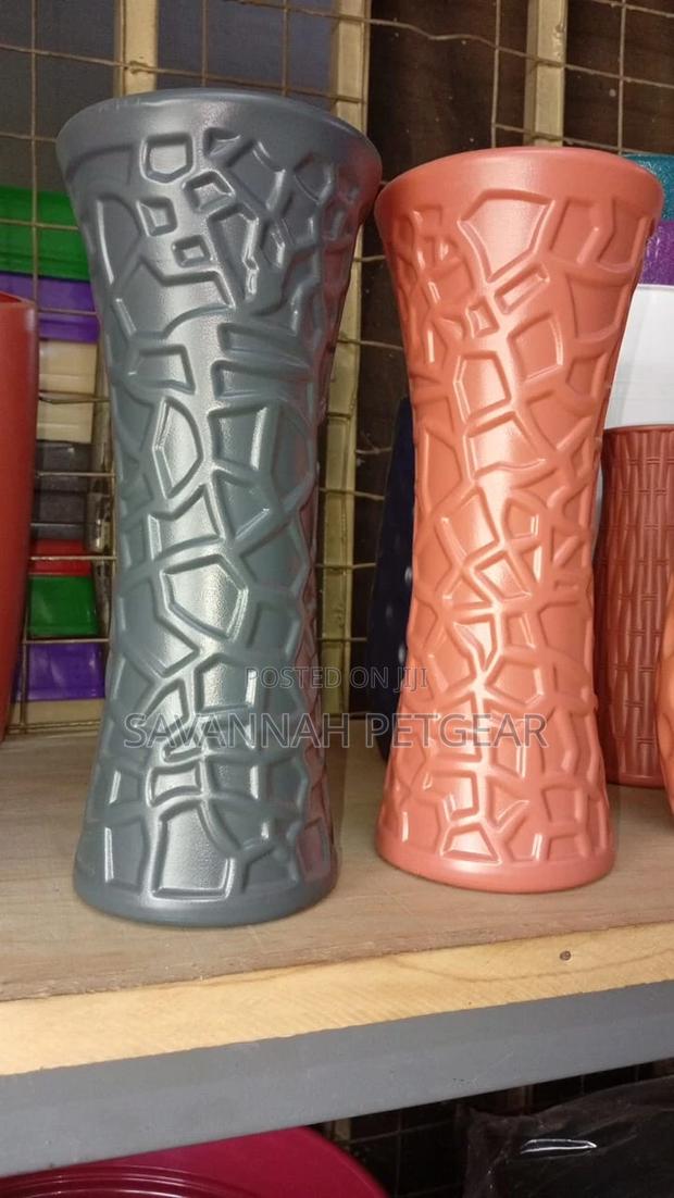 Elegant Plastic Nordic Style Imitation Ceramic Vase
