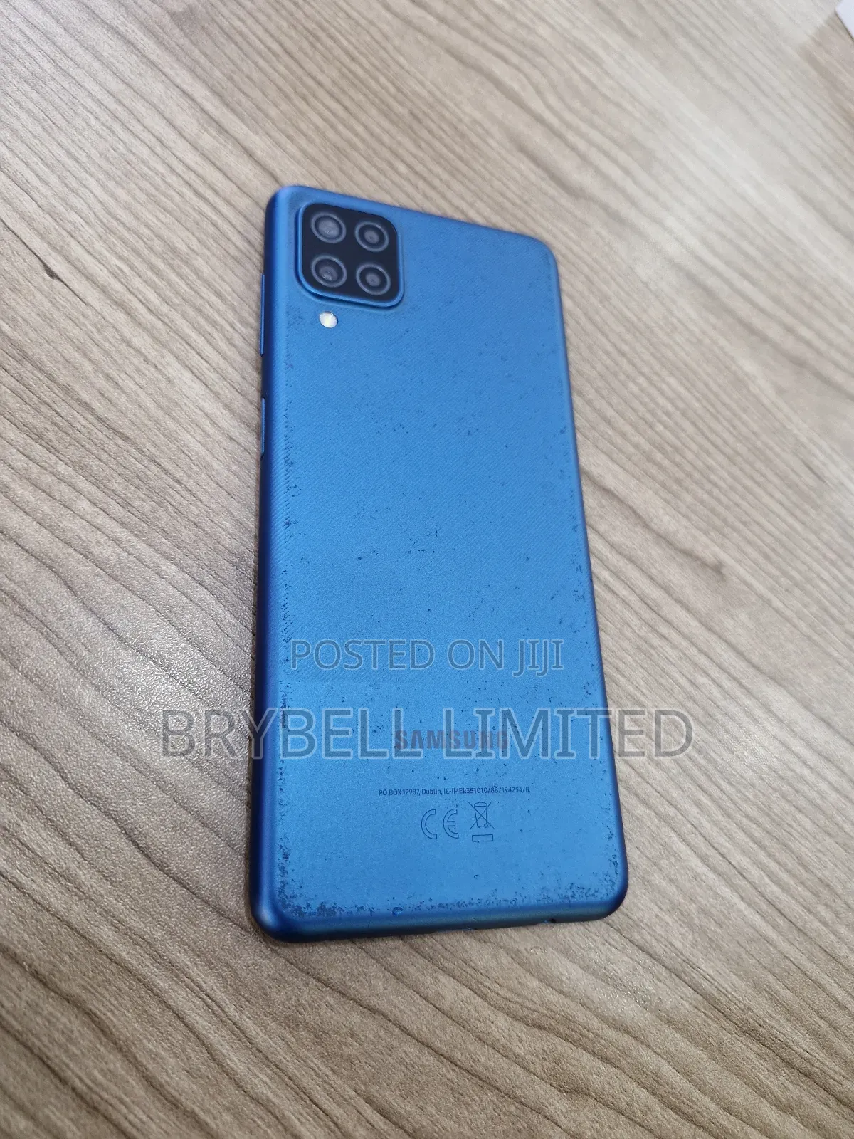 Samsung Galaxy A12 64 GB Blue