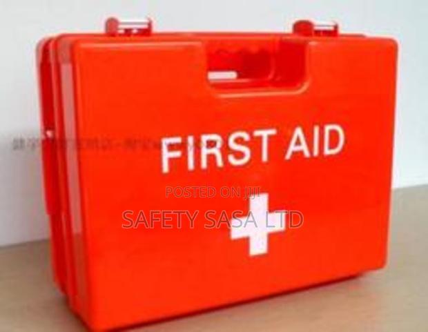 First Aid KIT Medium