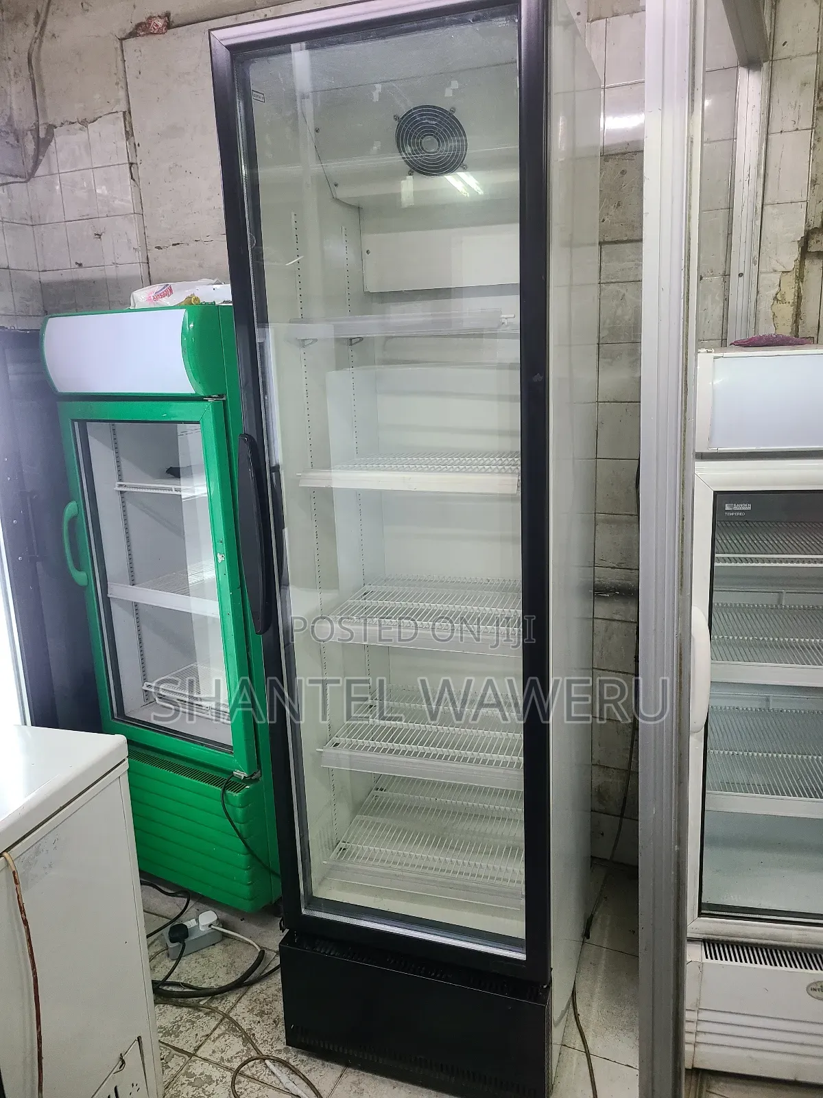 Big Size Display Fridge 600litres