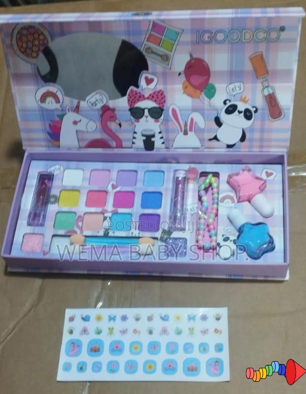 Kids Make Up Kit - thumbnail 4