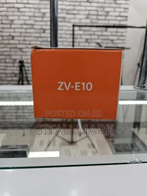 Sony ZV E10 Camera With 16-50mm Lens