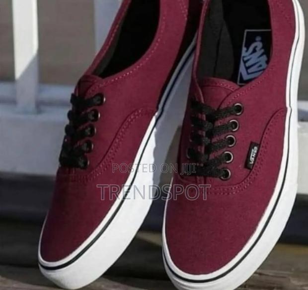 Vans Quality Sizes 36-45 At 1500 - thumbnail 2