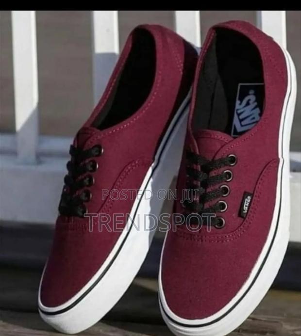 Vans Quality Sizes 36-45 At 1500 - thumbnail 3