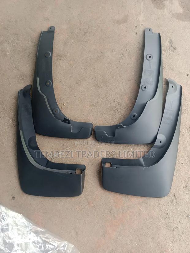 Mudflaps Toyota RAV4 - main view