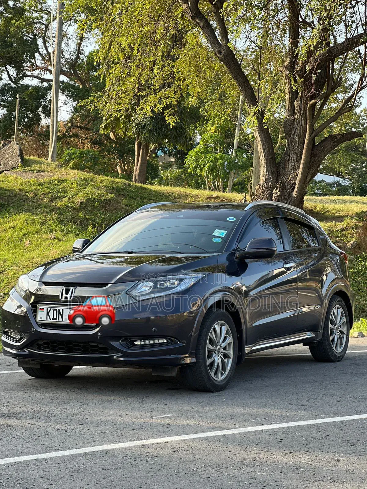 Honda Vezel 1.5 Hybrid 2WD 2017 Black