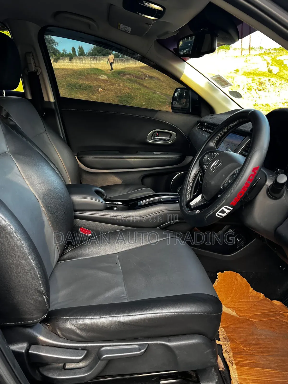 Honda Vezel 1.5 Hybrid 2WD 2017 Black