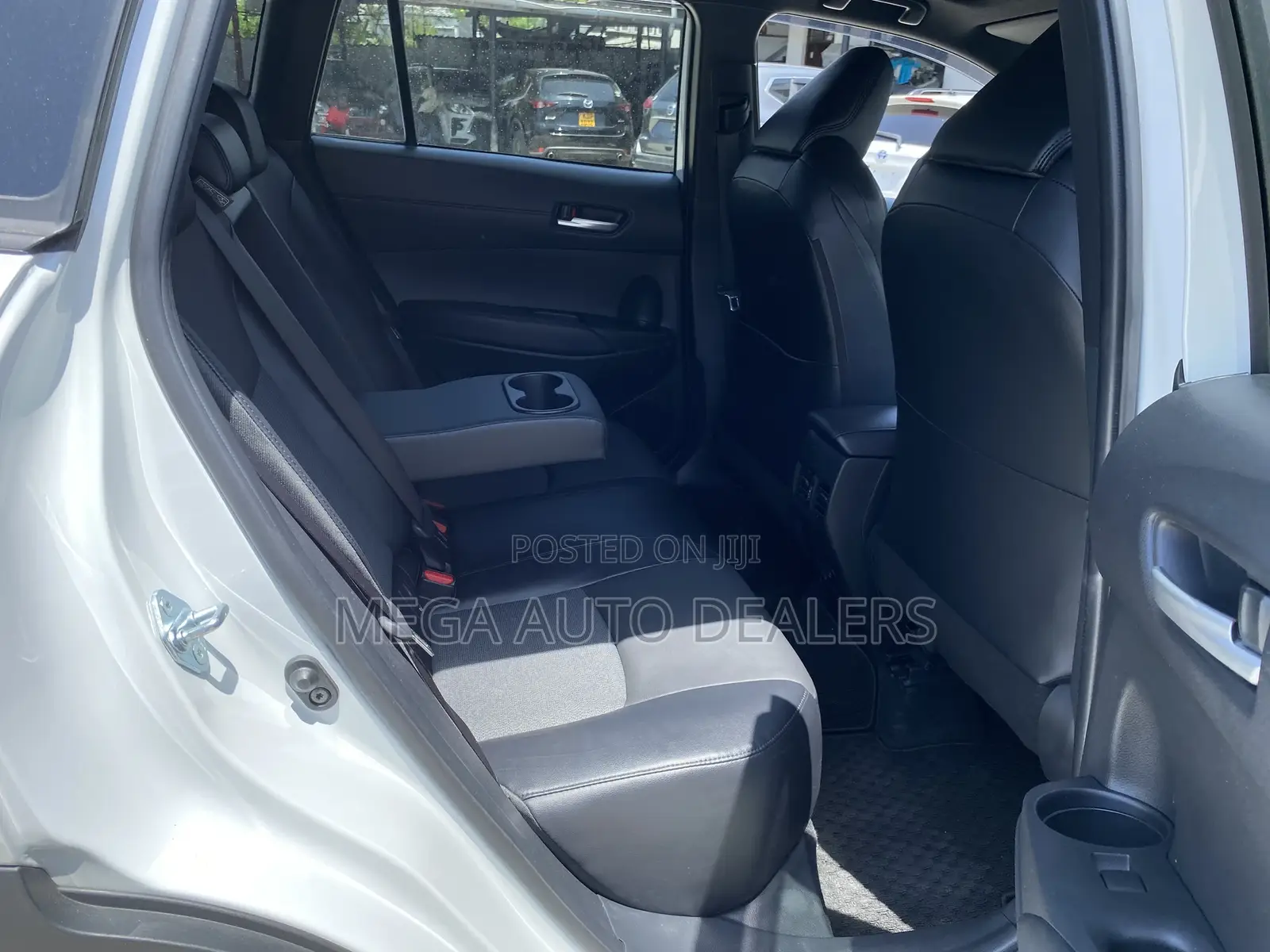Toyota Corolla Cross 2021 White