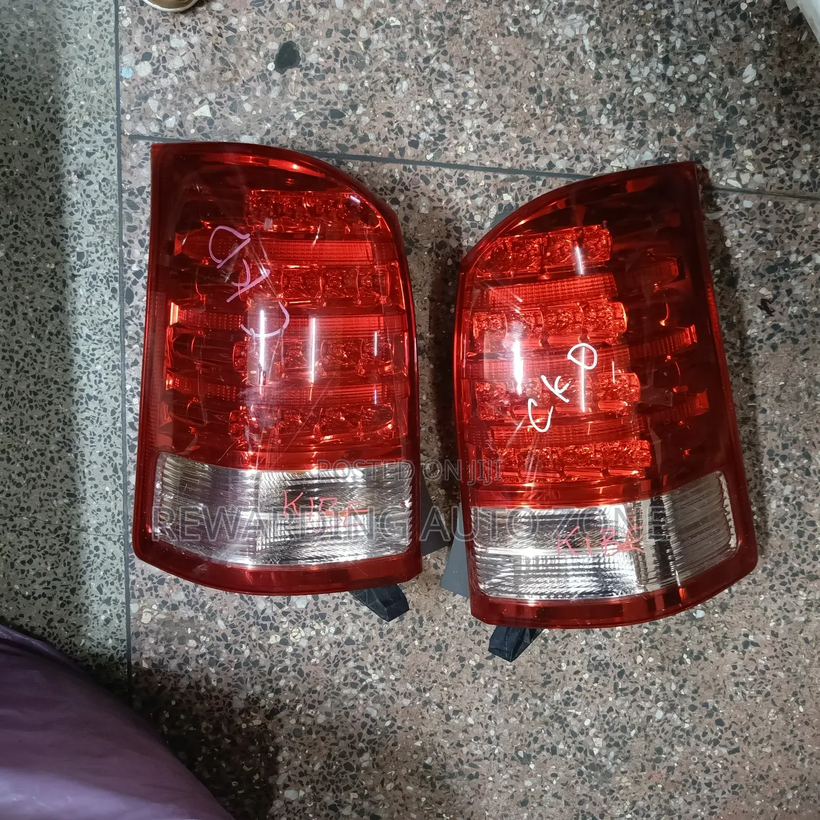 Toyota Wish 2006 Backlights.