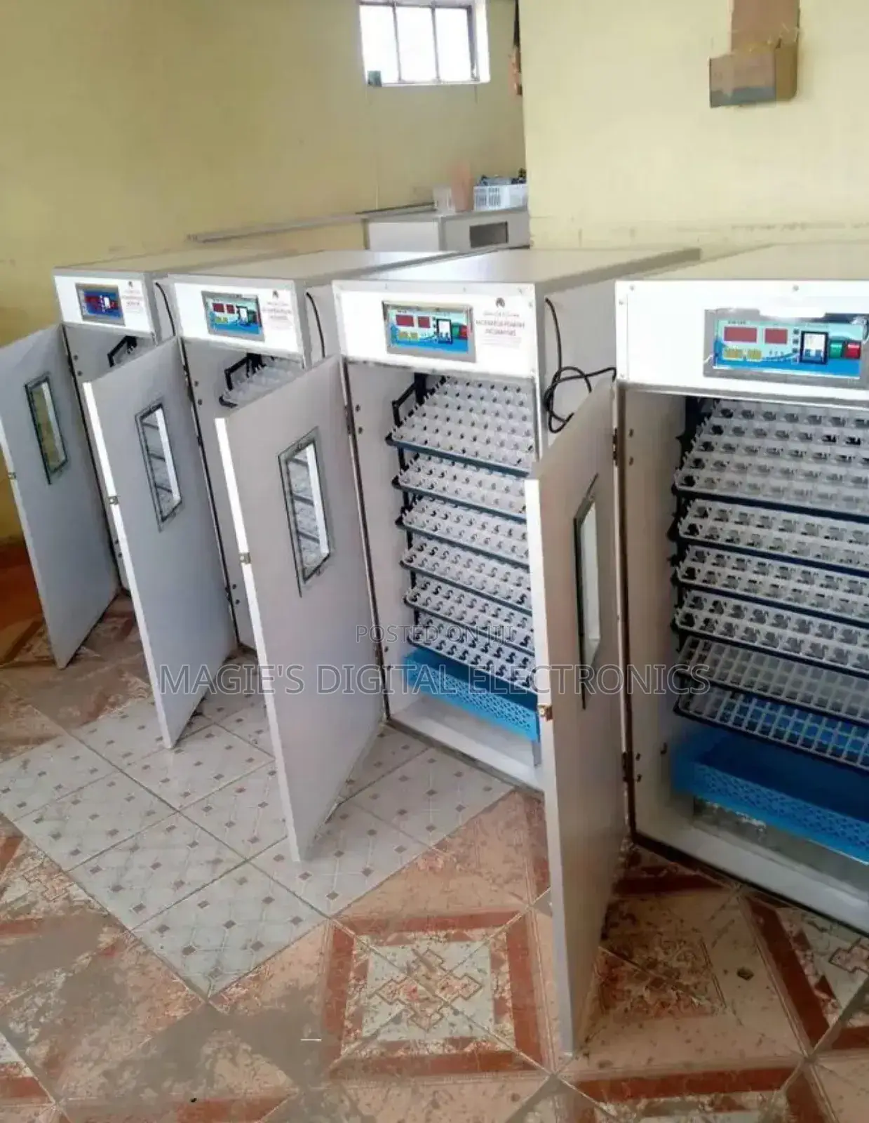 528 Automatic Egg Incubator