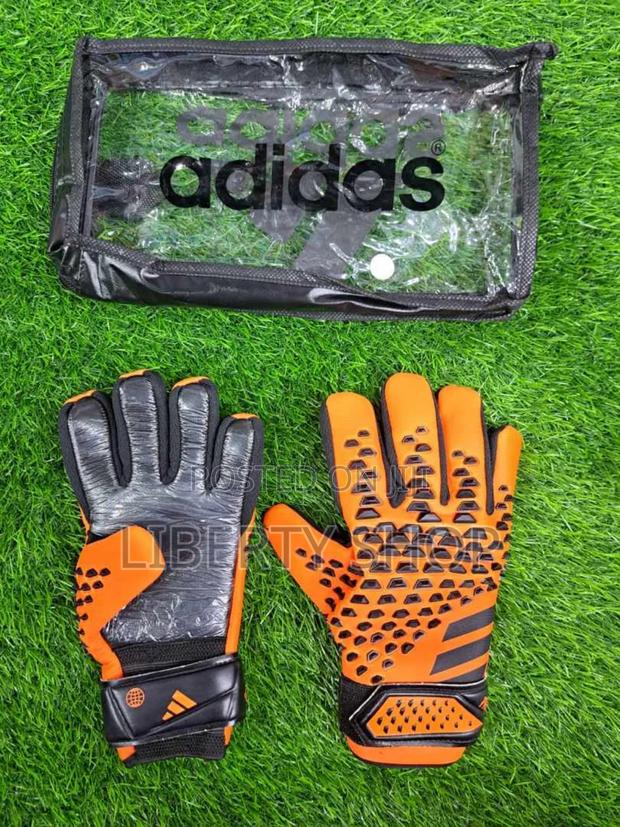 Durable Goal Keeper Gloves - main view