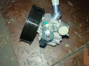 Power Steering Pump 2uz/1ur