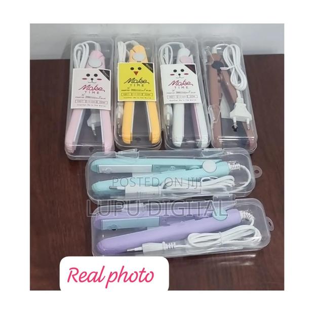 Mini Hair Straightener - thumbnail 3