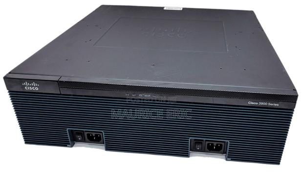 Cisco, 3925 Integrated Services Router - main view