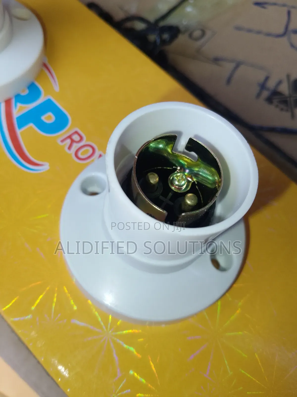 Straight Holder's < Bulb Holders