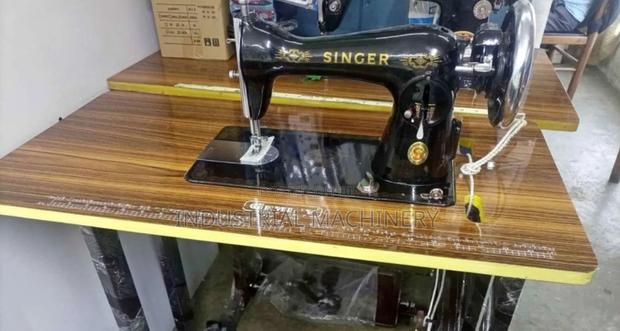 Singer Sewing Machine Complete > High Quality.