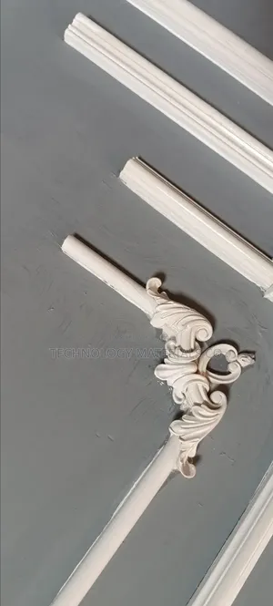 Decorative P.U. Corner Bead Flower Moldings.
