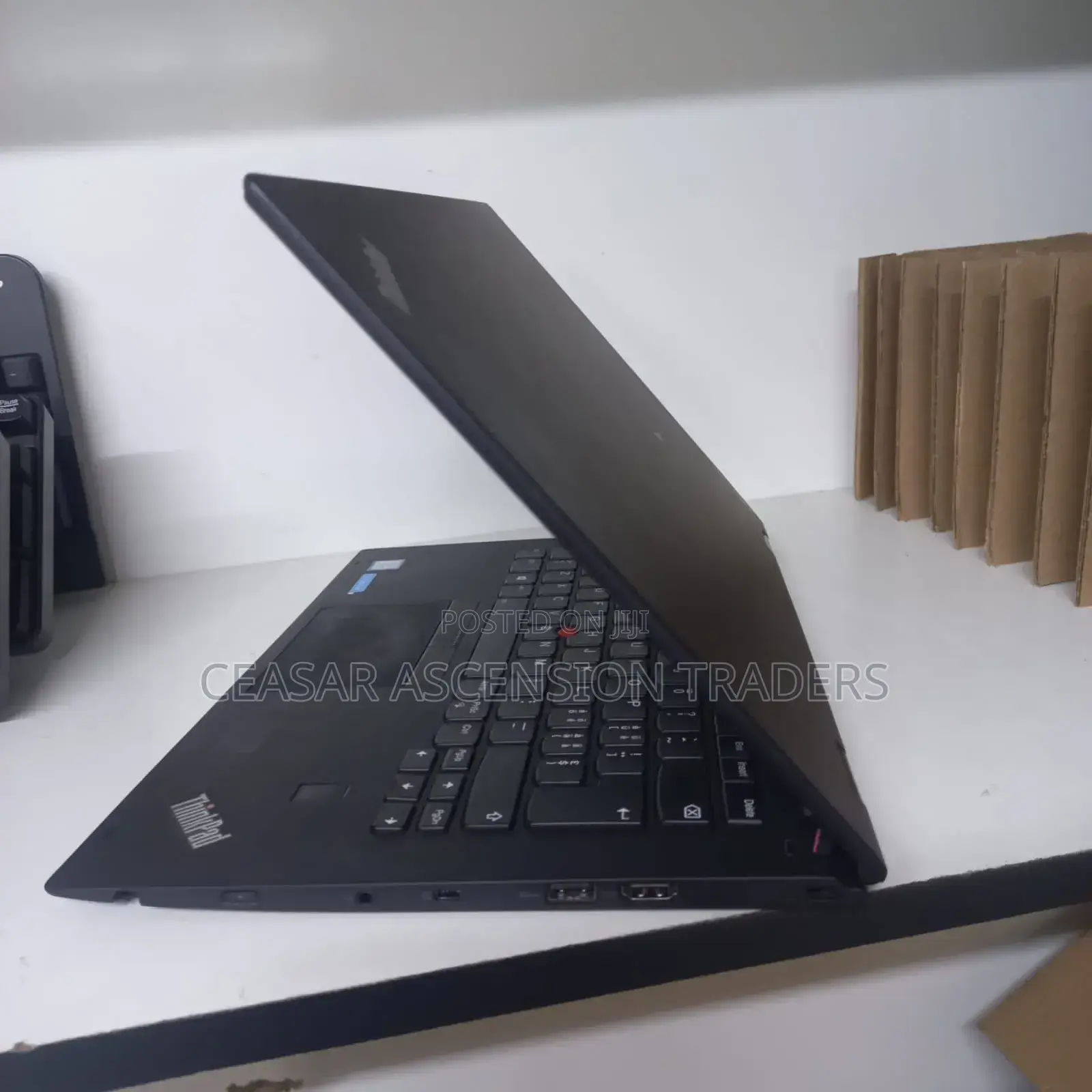 Laptop Lenovo Thinkpad X1 Yoga 16GB Intel Core I5 SSD 512GB