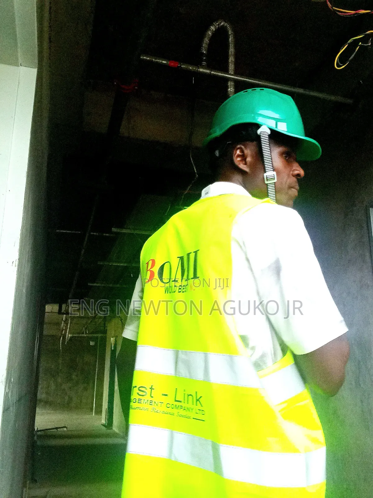 Site Supervisor and Forman
