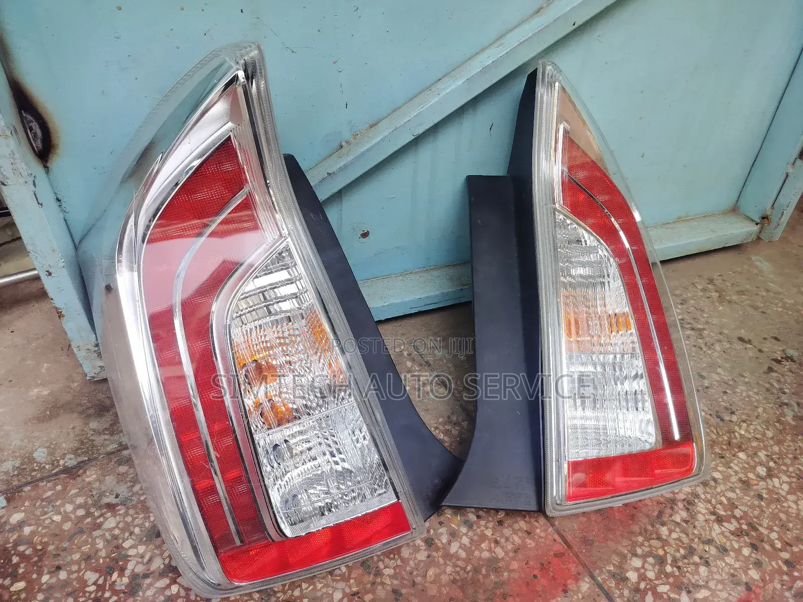 Toyota Prius Hybrid Taillights