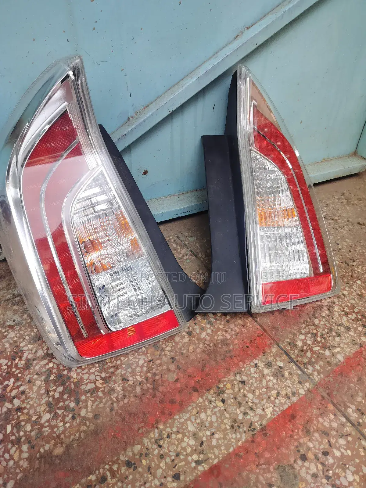 Toyota Prius Hybrid Taillights
