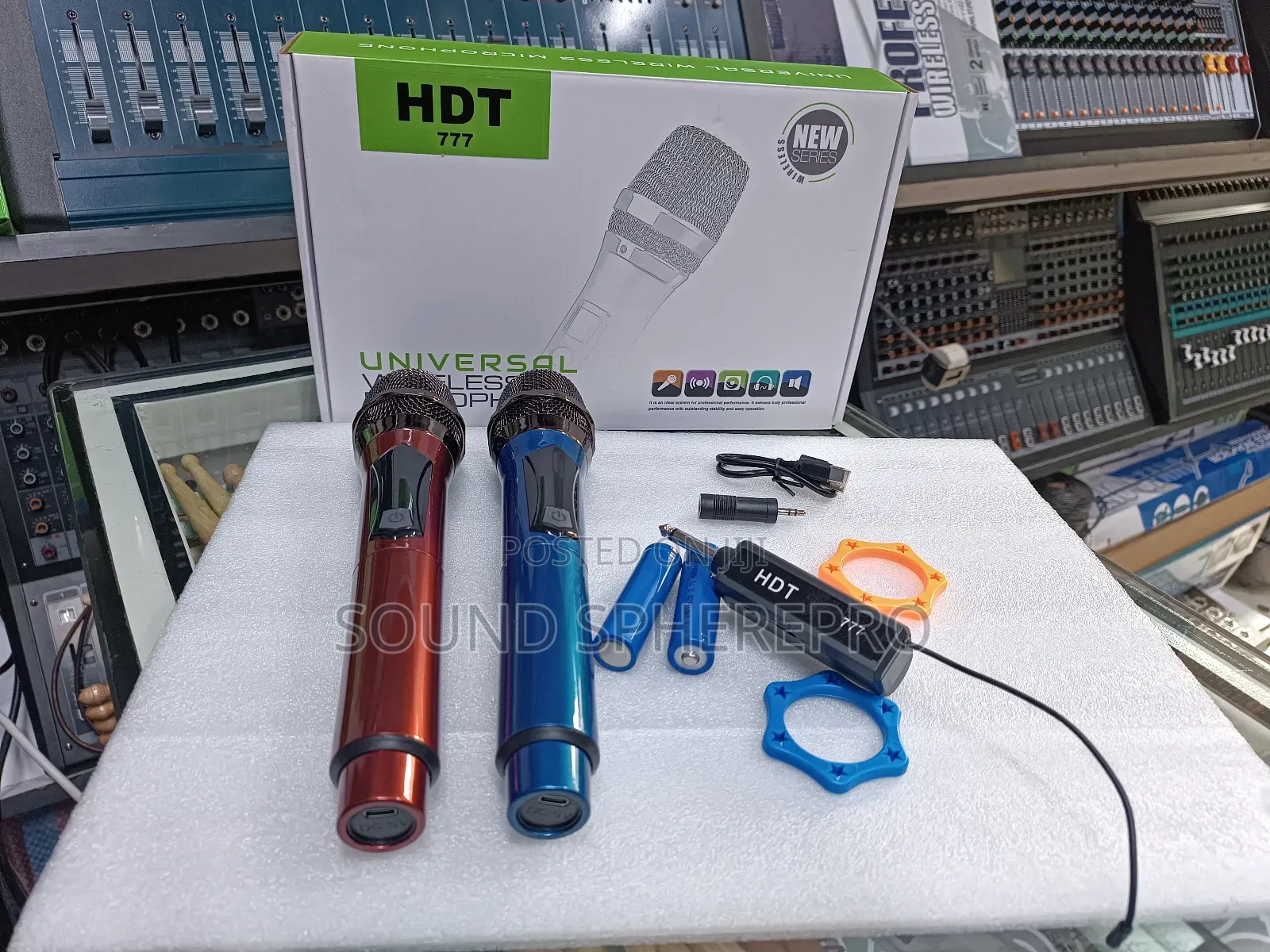 HDT 777 2 in 1 Wireless Microphone