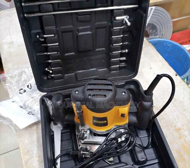 Wood Router Electric > Heavy Duty. - main view