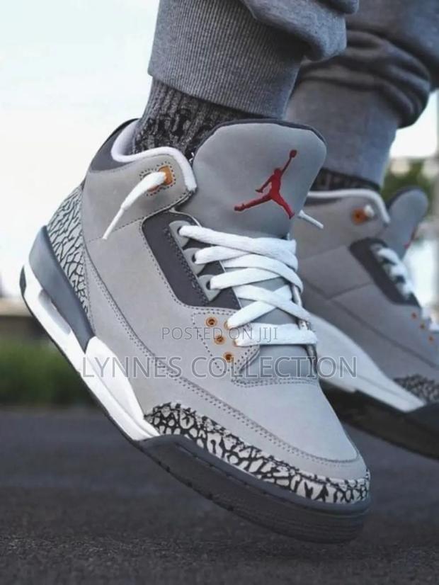 Air Jordan 3 Sneakers - thumbnail 8