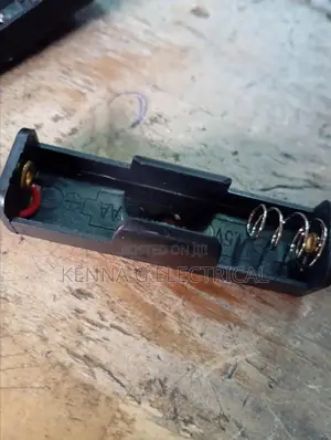 1 X AA Battery Holder With Leads