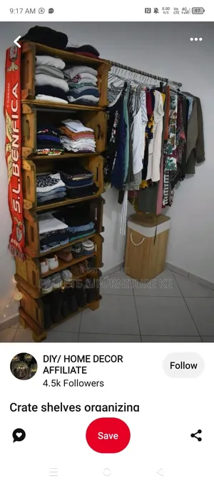 Woodsy Charm Closets 244