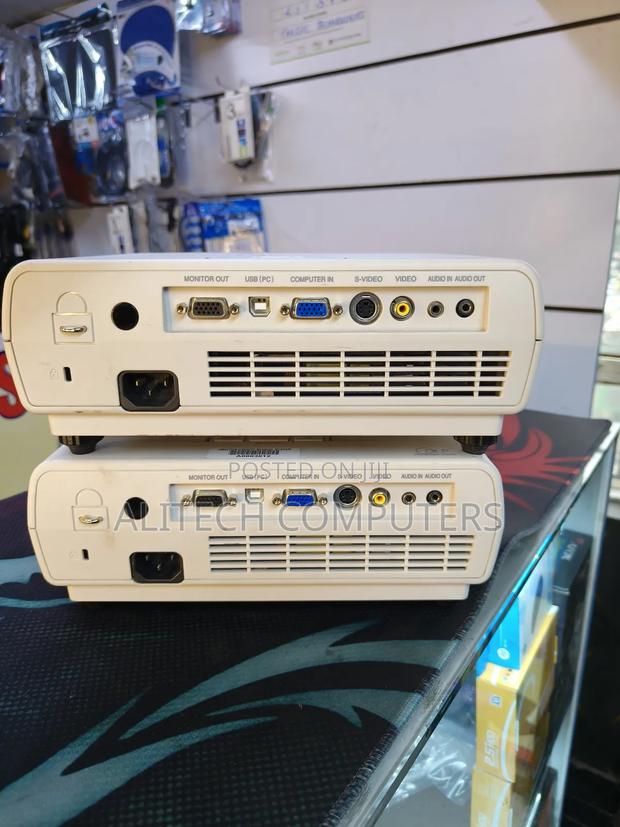 Mitsubishi Projector - thumbnail 6