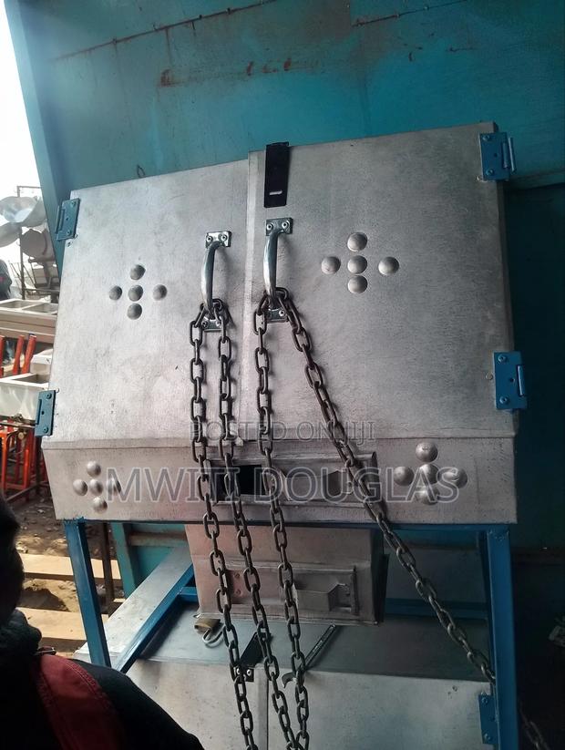 Guaranteed Charcoal Oven - main view