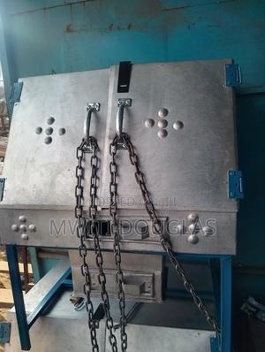 Galvanized Steel Charcoal Oven - thumbnail 2