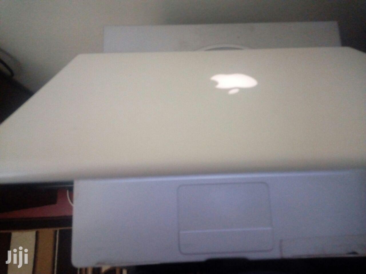 Laptop Apple MacBook 4GB Intel Core 2 Duo HDD 500GB