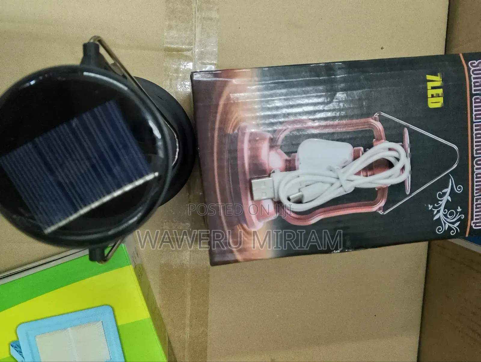 Solar and Hand Crank Lamp