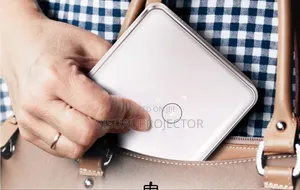 KODAK LUMA Mini Projector