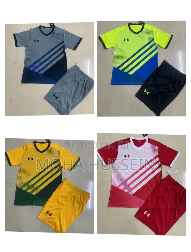Football Uniforms Kit - thumbnail 2